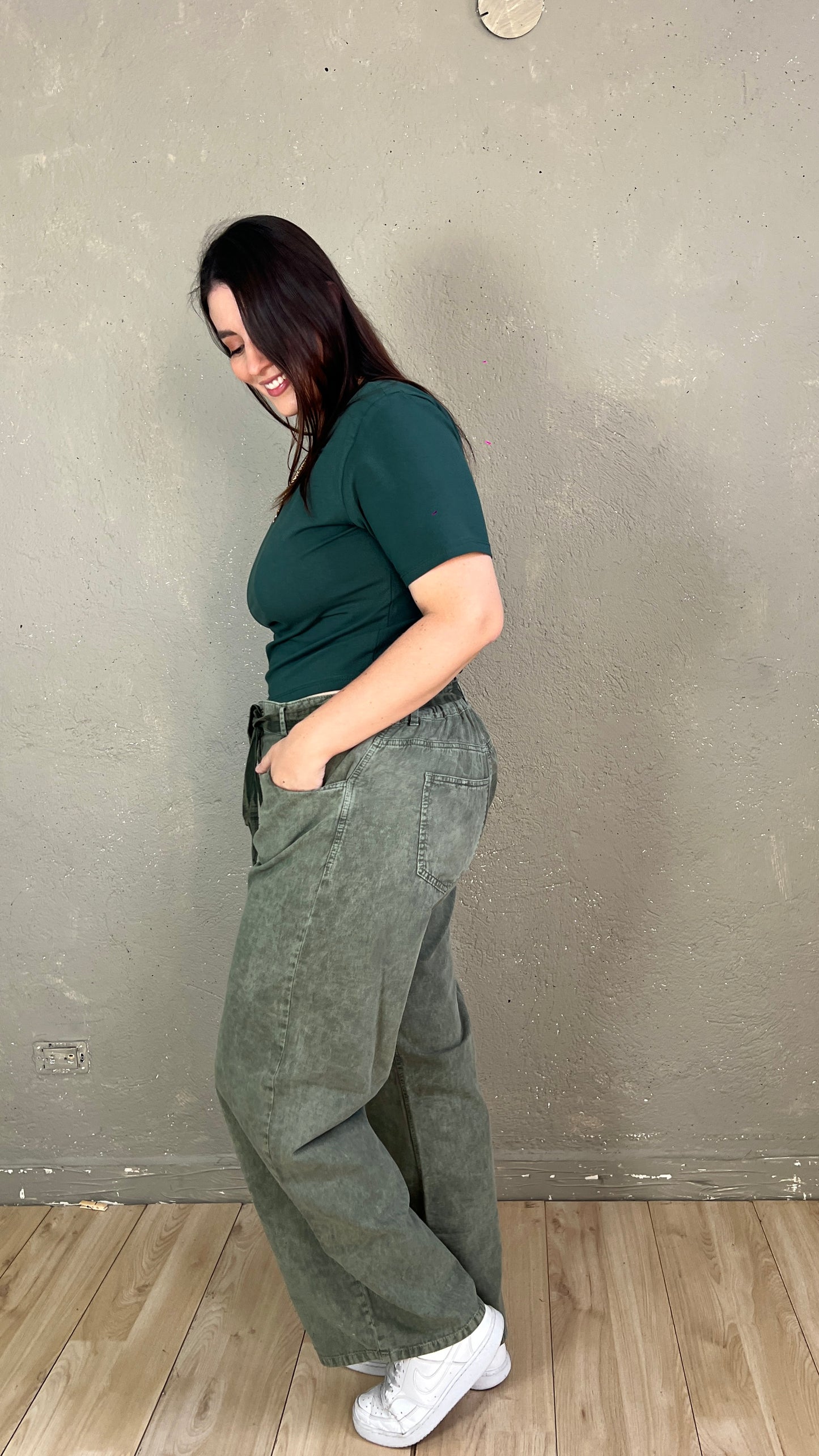 MOM VINTAGE GREEN
