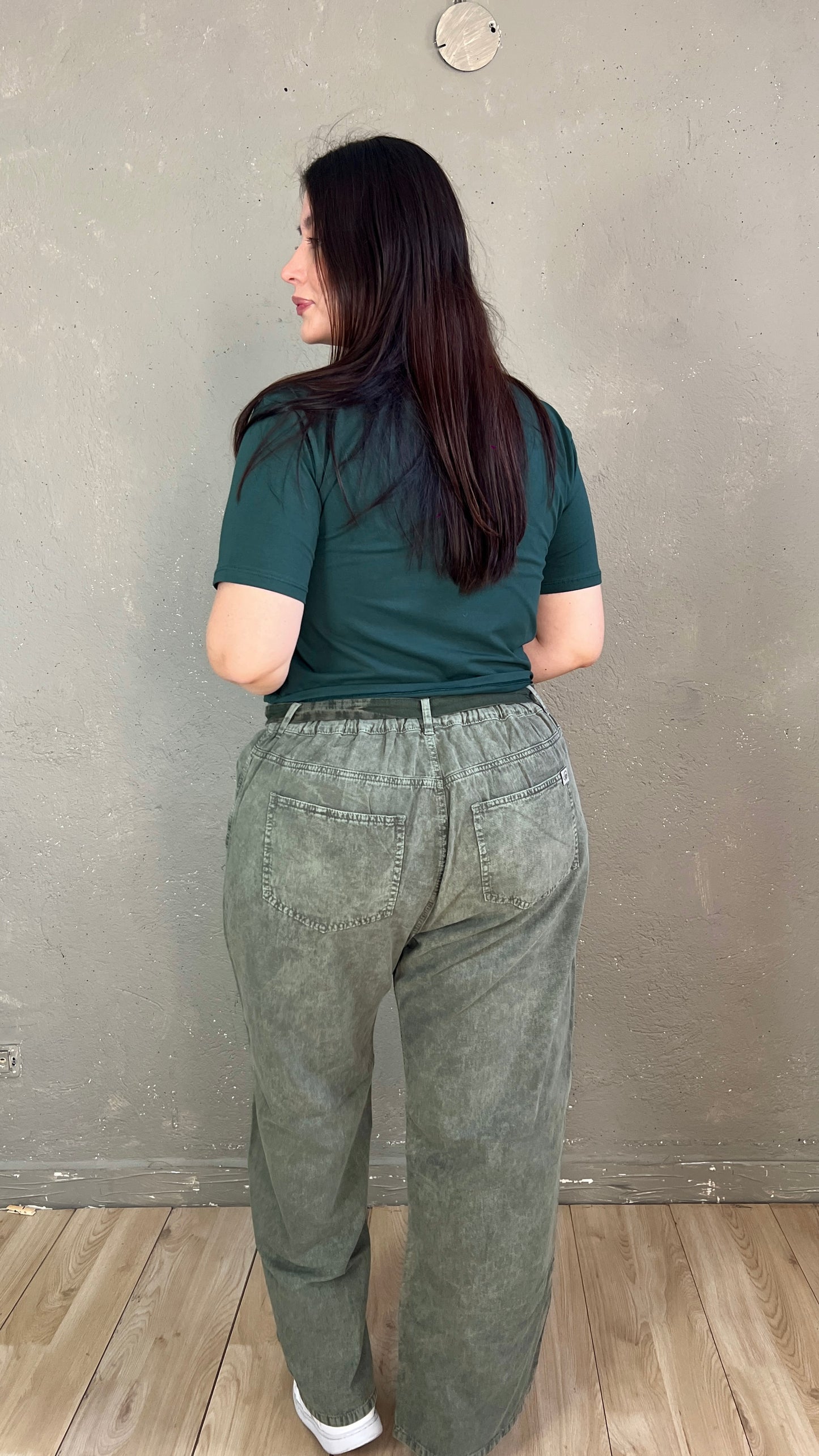 MOM VINTAGE GREEN