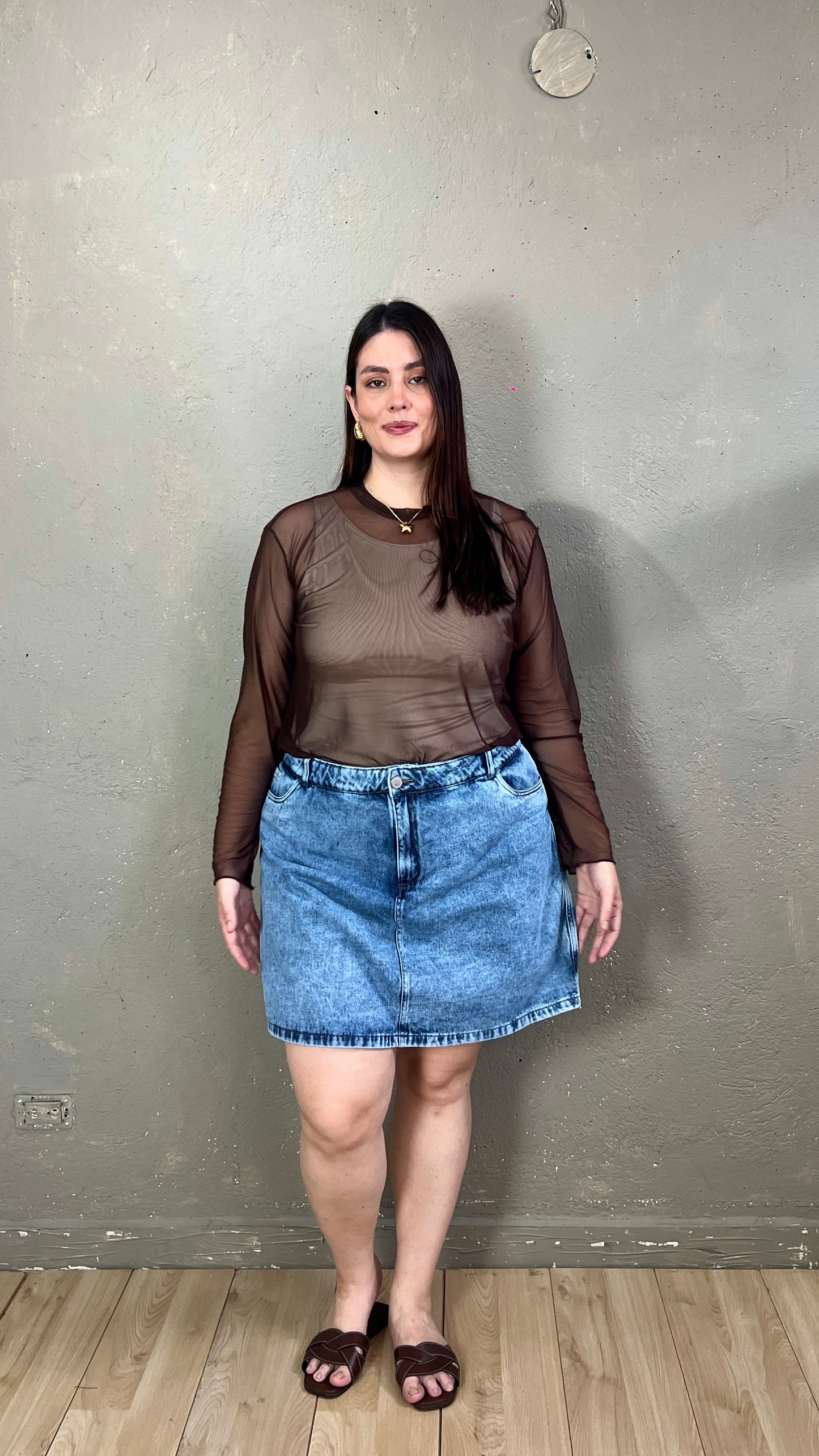 FALDA ENGAÑADORA