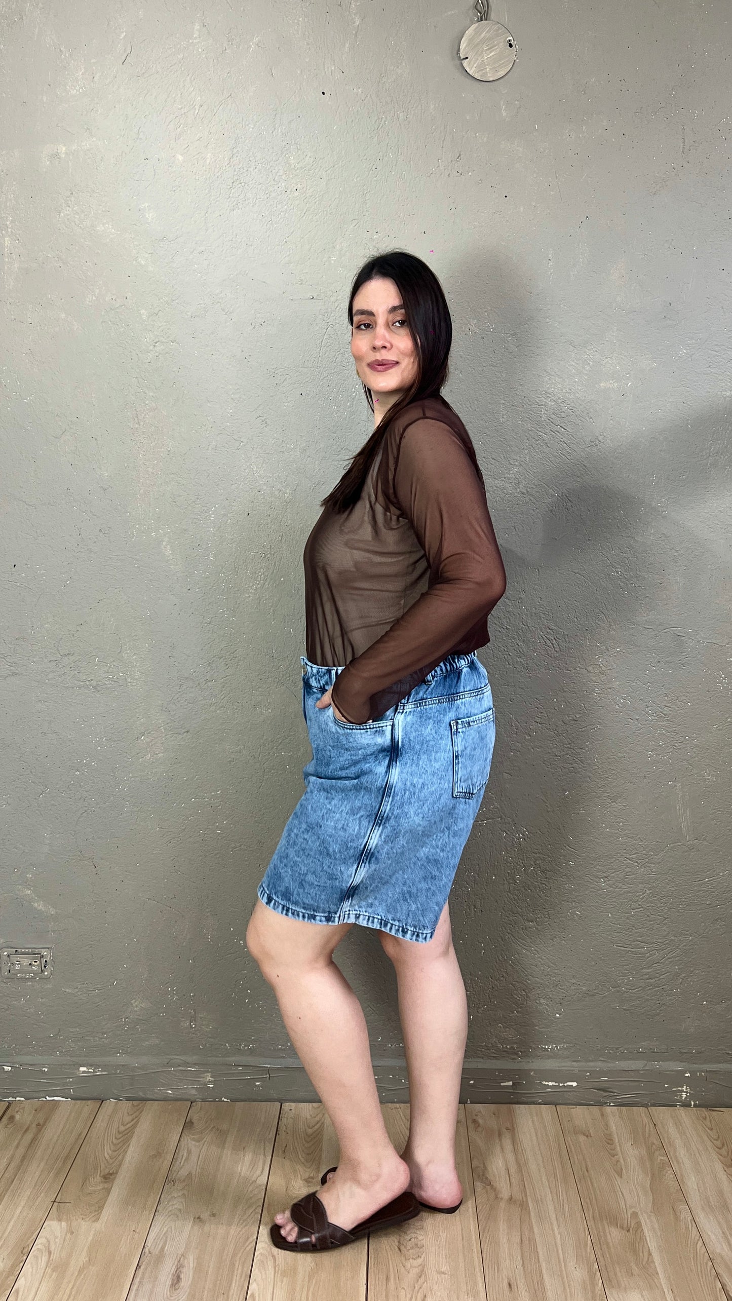 FALDA ENGAÑADORA