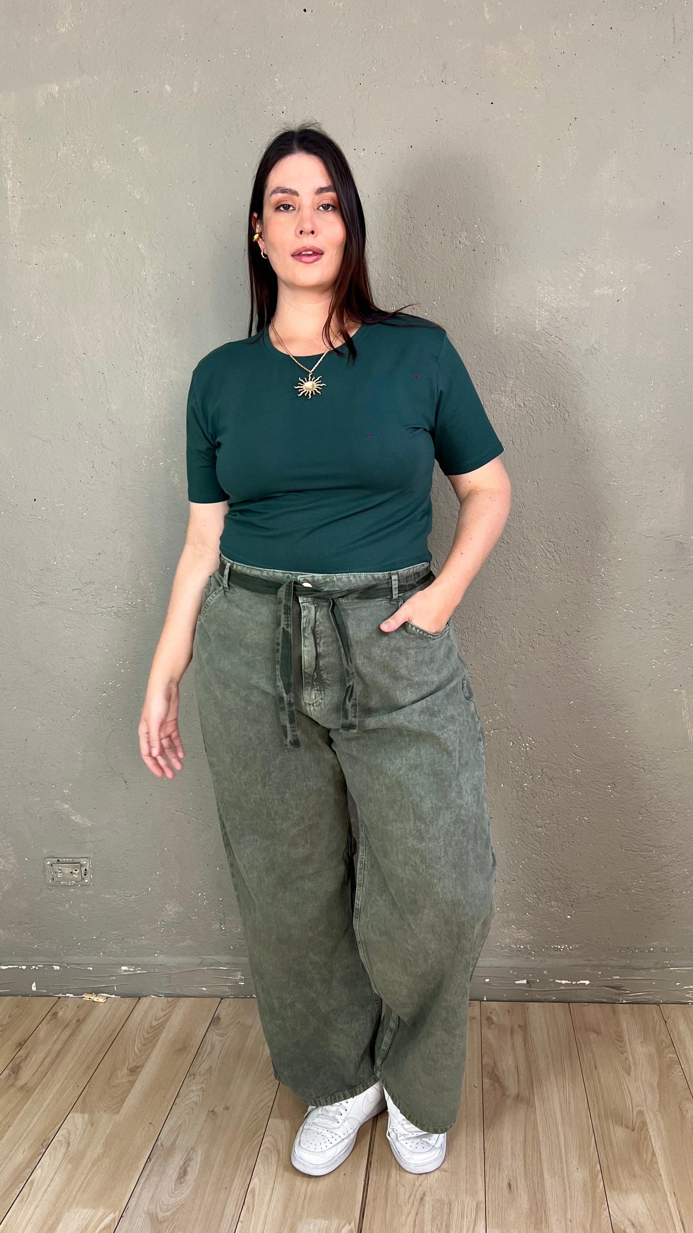 MOM VINTAGE GREEN