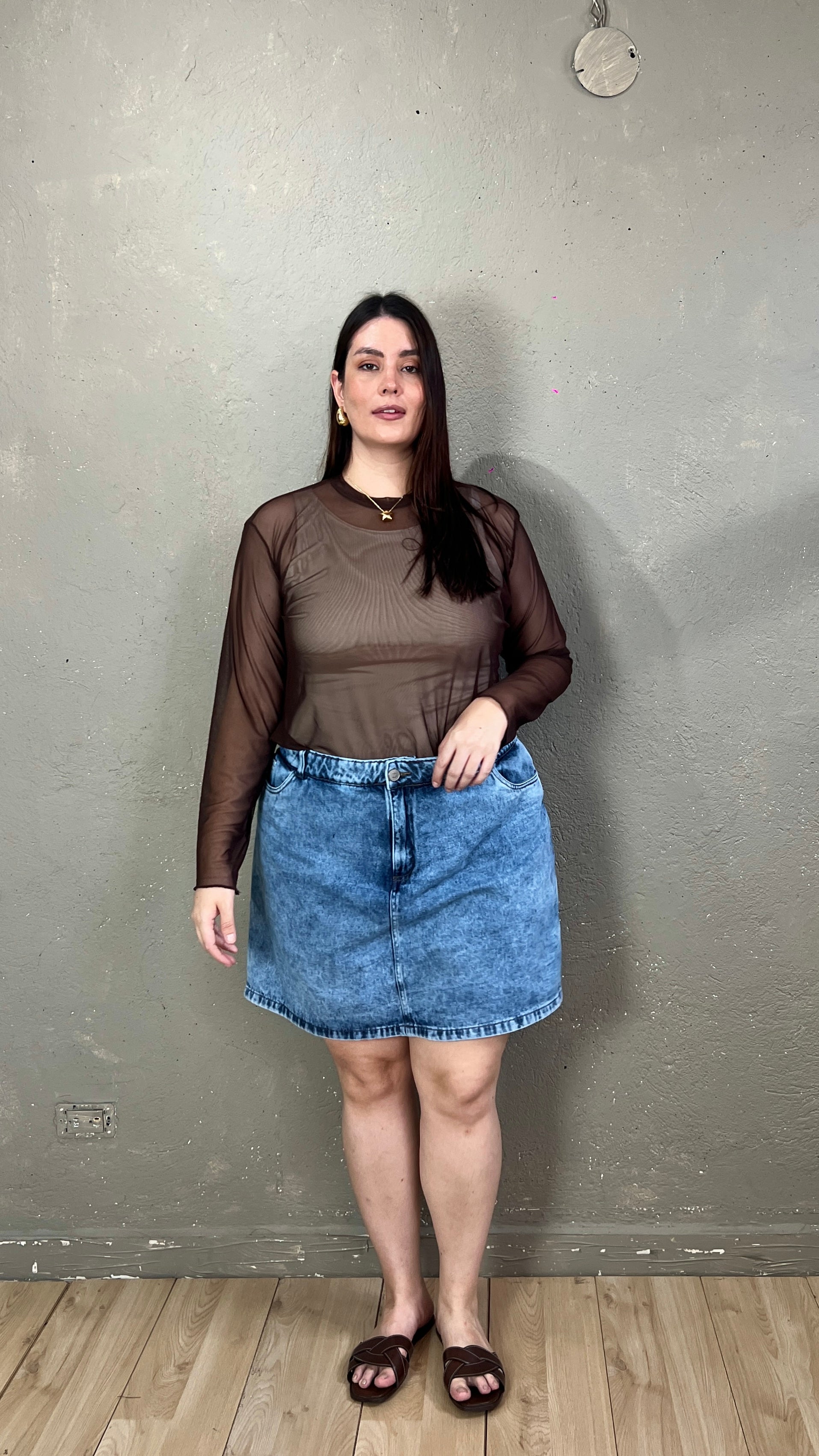 FALDA ENGAÑADORA